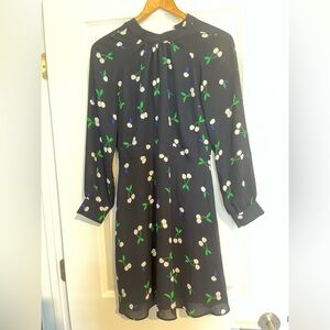 Elegant Navy Blue Dress with Floral Pattern